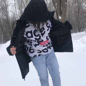 Meet your Posher, Derrick